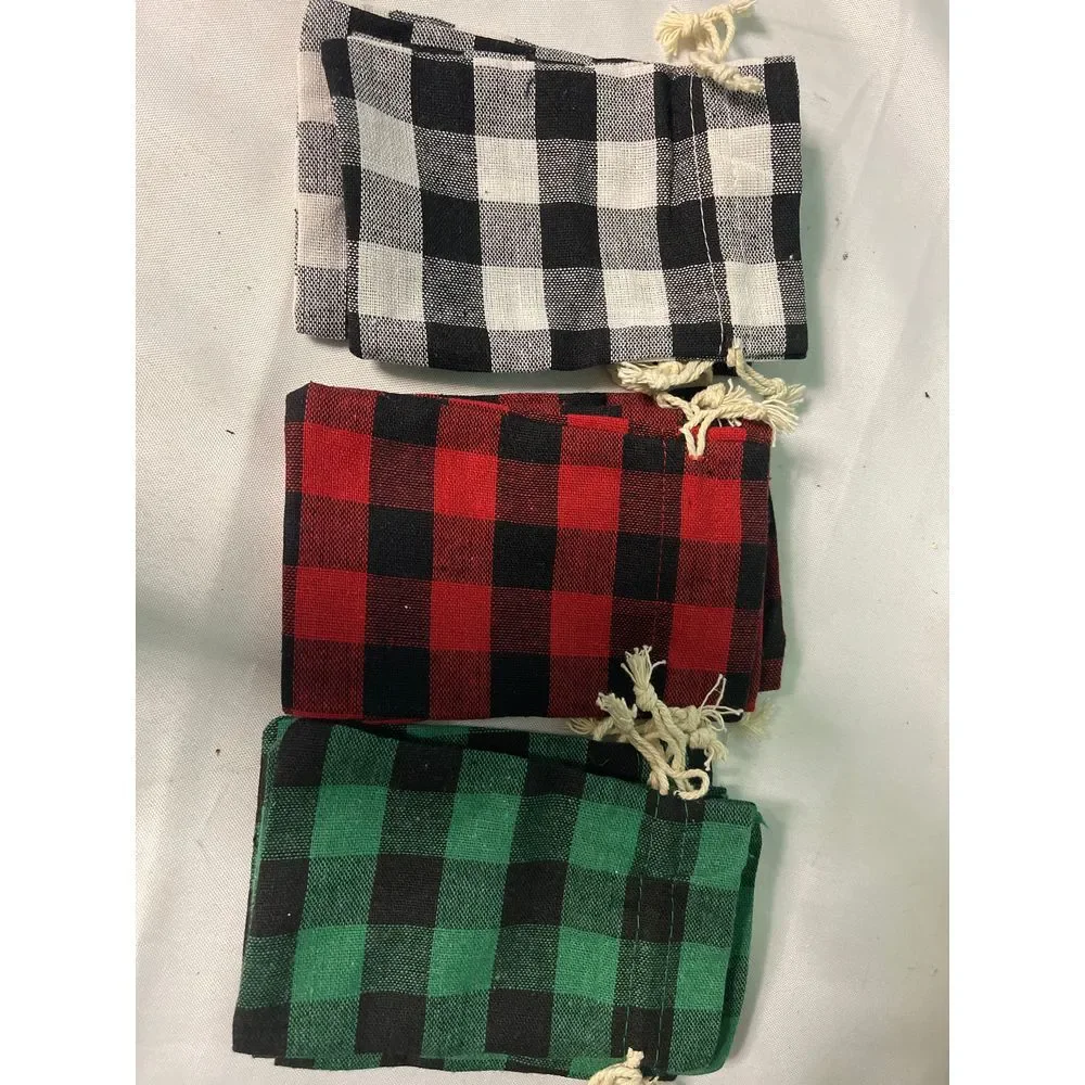 12 Festive Buffalo Plaid Christmas Gift Bags‎ Set Holiday Drawstring Pouches